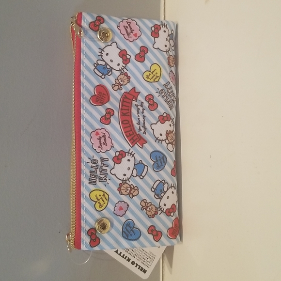 Reversible Hello Kitty Change Purse - Picture 4 of 6